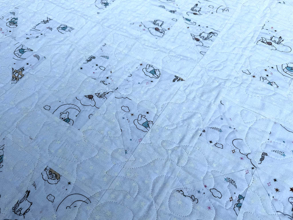 Winnie the Pooh “Sleepy-time Pinwheel” Baby Quilt