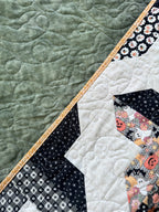 “Taffy Trellis” Halloween Throw quilt